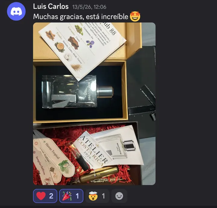 Caja de membresía Atelier de un mes anterior